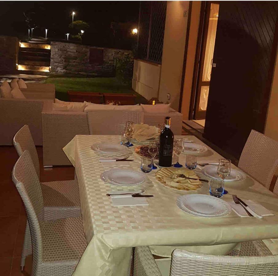 Appartamento A 200Mt Da "La Pelosa" Stintino Exterior foto